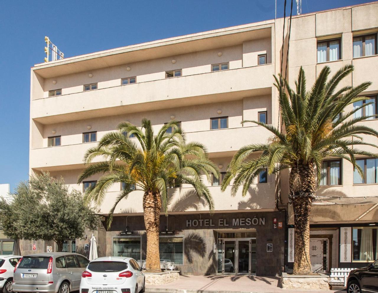 Hotel El Meson Torrijos Exteriör bild